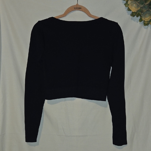 Garage Black Long Sleeve V Neck Crop Top Size Large - Picture 7 of 7